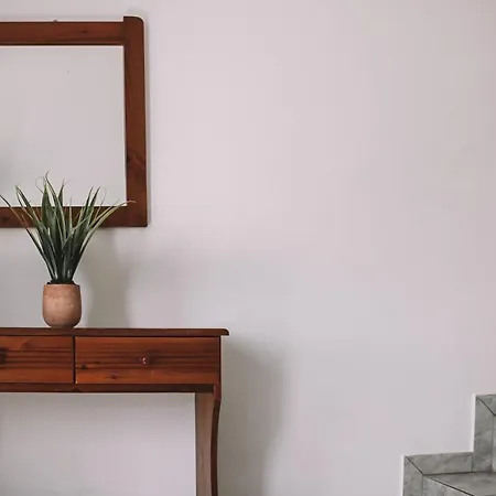 Perseas Aparthotel 3*